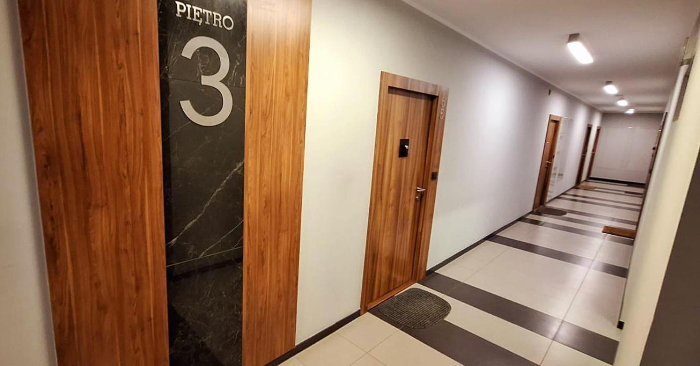 Homecomfort Apartament Delux Warszawa Zewnętrze zdjęcie