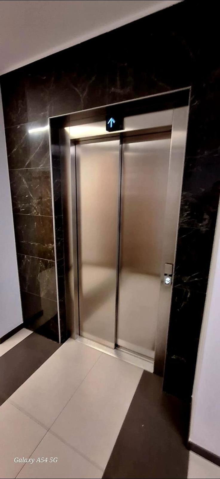 Homecomfort Apartament Delux Warszawa Zewnętrze zdjęcie